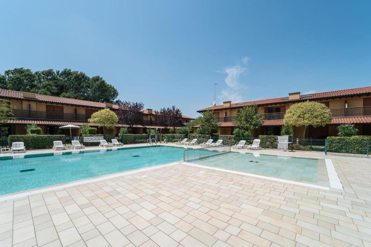 Villaggio Tamerici Lignano Sabbiadoro Buitenkant foto